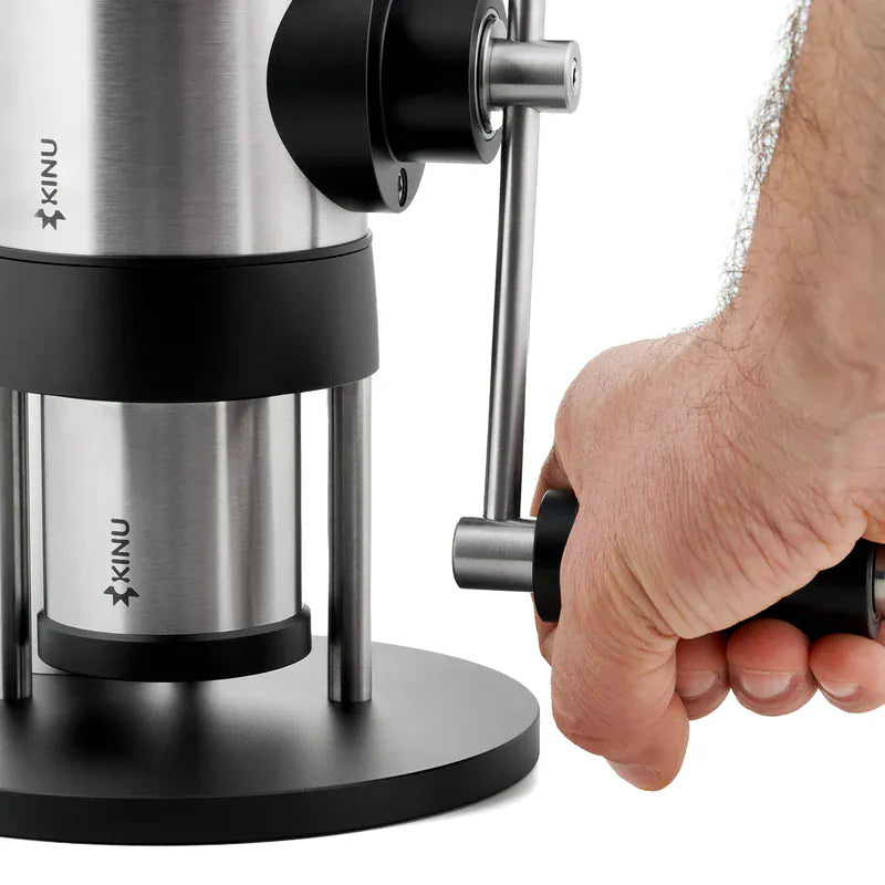 Kinu M68 V2 Tabletop Kaffemühle Handmühle KINU - rhiinland.com