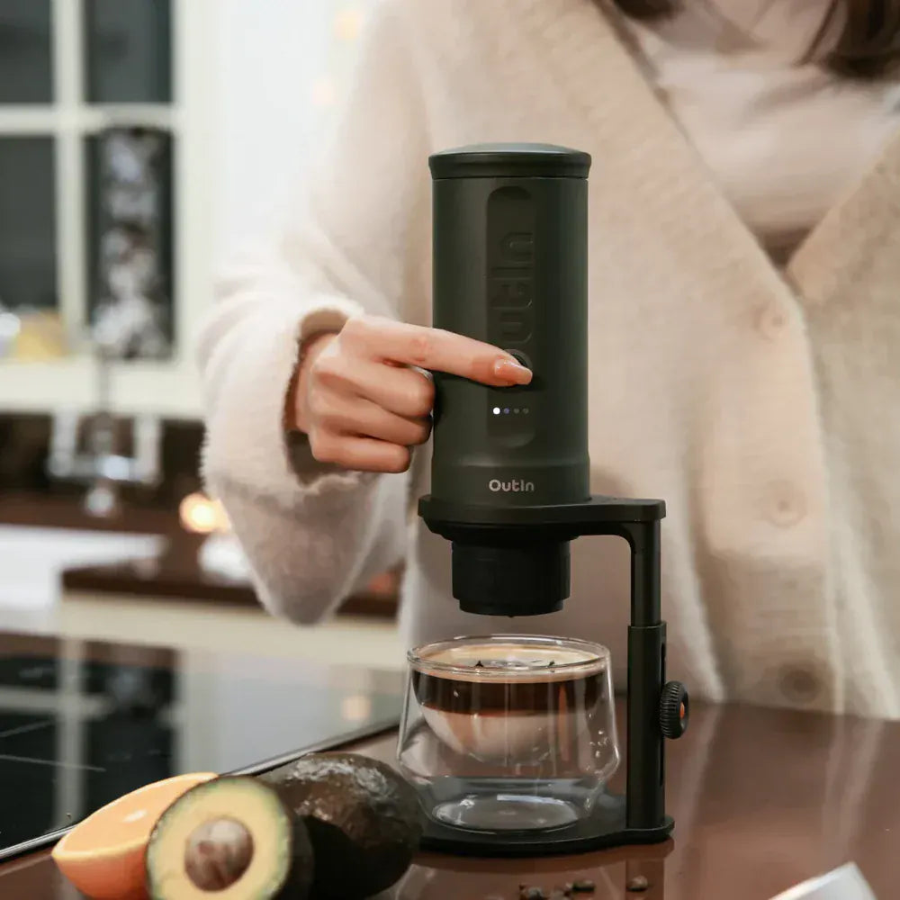 OutIn Universeller Kaffeeständer Kaffee mobil OutIn - rhiinland.com