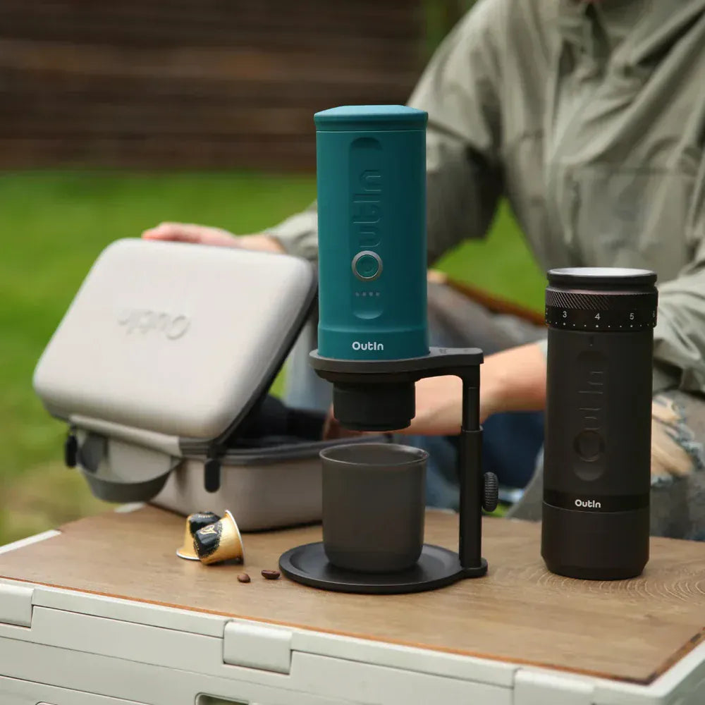 OutIn Universeller Kaffeeständer Kaffee mobil OutIn - rhiinland.com