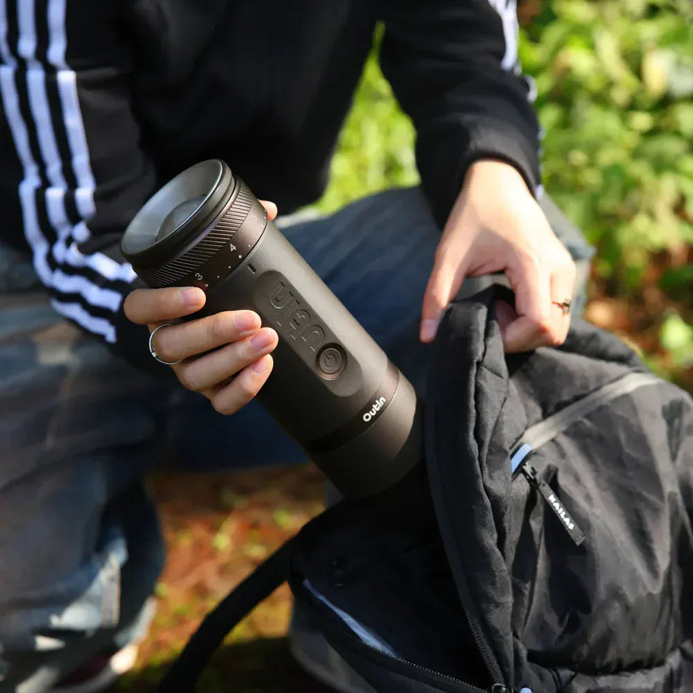 OutIn Fino Tragbare Elektrische Kaffeemühle Kaffee mobil OutIn - rhiinland.com