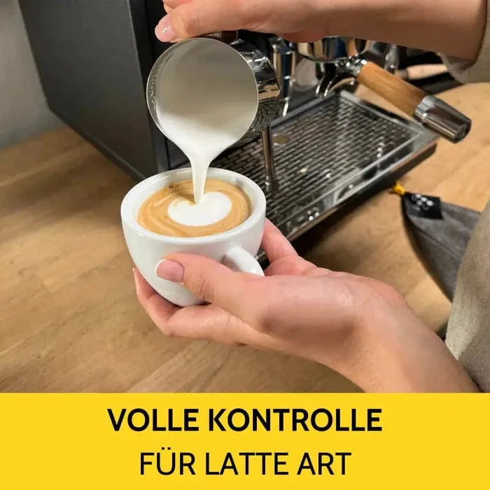Milchkännchen Edelstahl Silber 350 ml oder 590 ml mit Skala von COYOOCO Milchkännchen COYOOCO - rhiinland.com