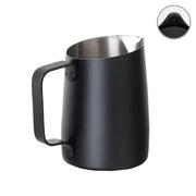 WPM Milchkännchen #09 – Wide Spout Latte Art Pitcher Milchkännchen WPM 650 ml Schwarz - rhiinland.com