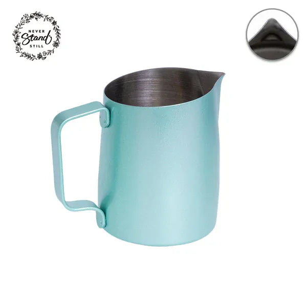 WPM Milchkännchen #15 – NSS x WPM Latte Art Pitcher Milchkännchen WPM - rhiinland.com