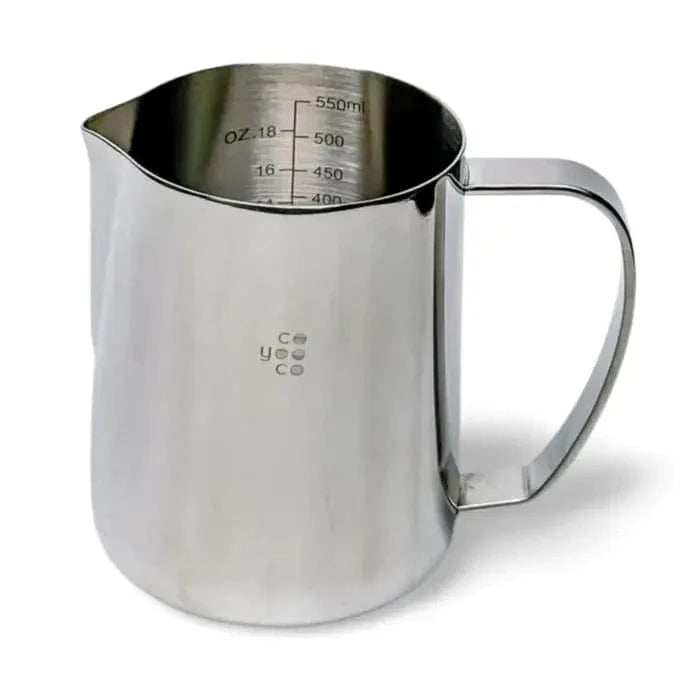Milchkännchen Edelstahl Silber 350 ml oder 590 ml mit Skala von COYOOCO Milchkännchen COYOOCO 550 ml - rhiinland.com
