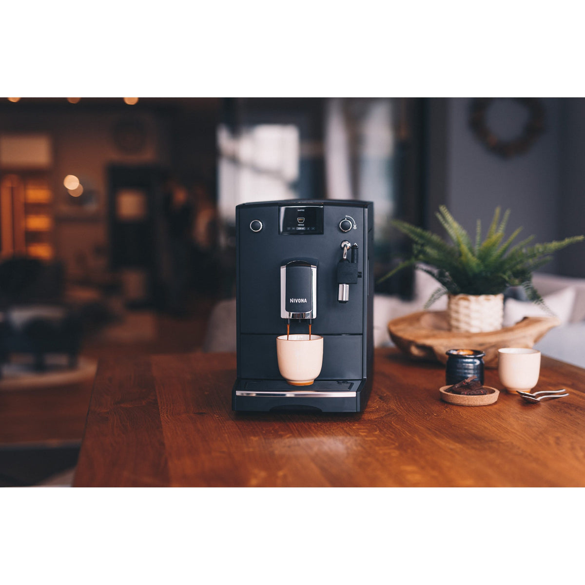 Nivona NICR 5'50 Mattschwarz – Chrom – Kaffeevollautomat Kaffeevollautomat Nivona - rhiinland.com