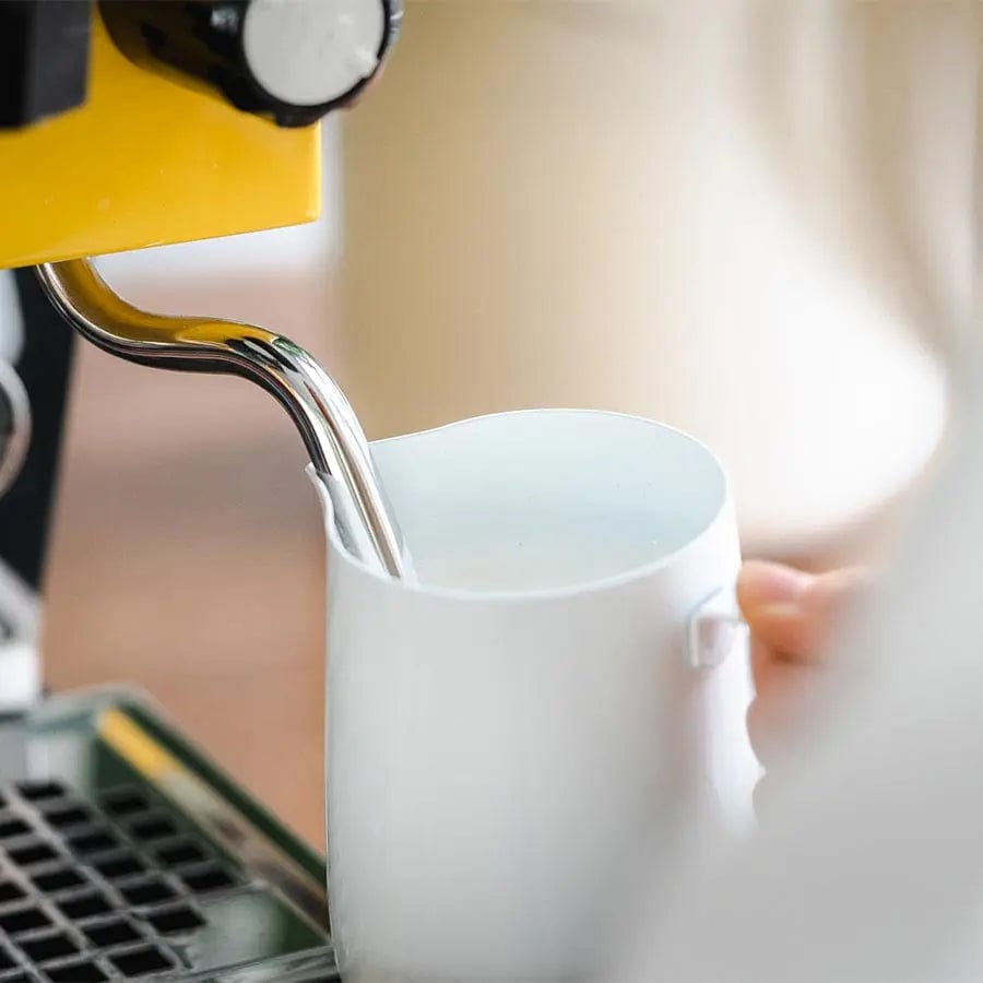 RHINOWARES Stealth Milchkännchen WEISS oder SCHWARZ / 360 und 600 ml Milchkännchen Rhinowares - rhiinland.com