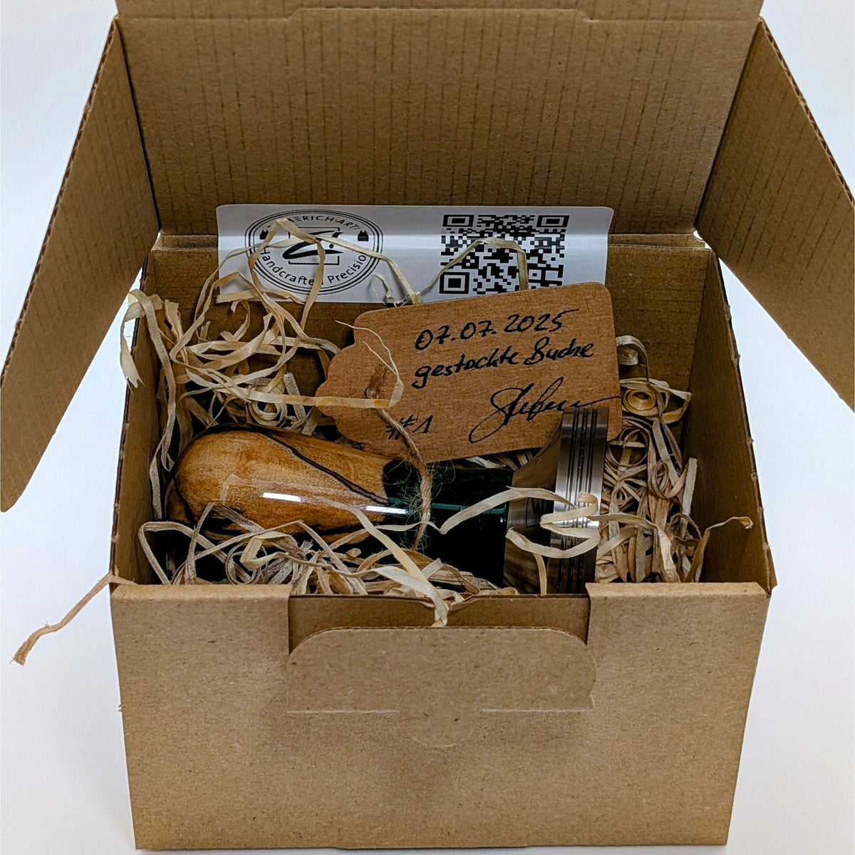 Epoxy Elegance Tamper #1 – Gestockte Buche & Smaragdgrün Tamper EMMERICH Art - rhiinland.com