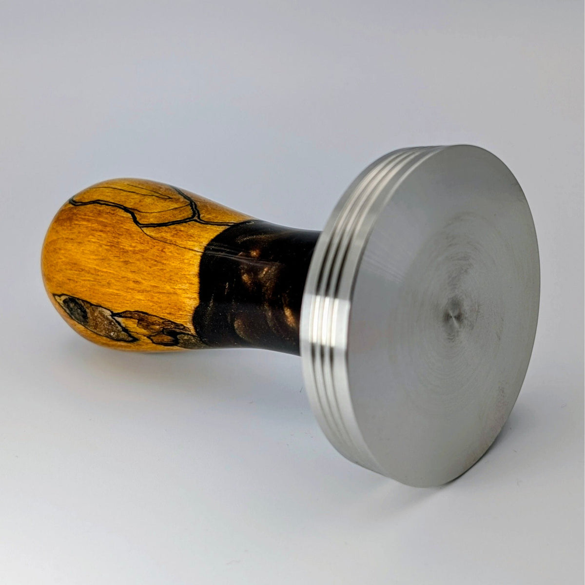 Epoxy Elegance Tamper #21 – Gestockte Buche & Black Resin | Emmerich Art Tamper EMMERICH Art - rhiinland.com