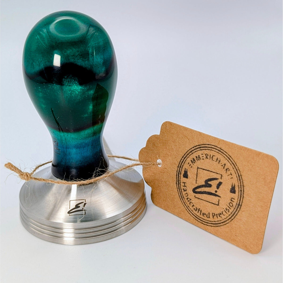 Epoxy Elegance Tamper #23 – Riegelahorn & Petrolgrün Tamper EMMERICH Art - rhiinland.com