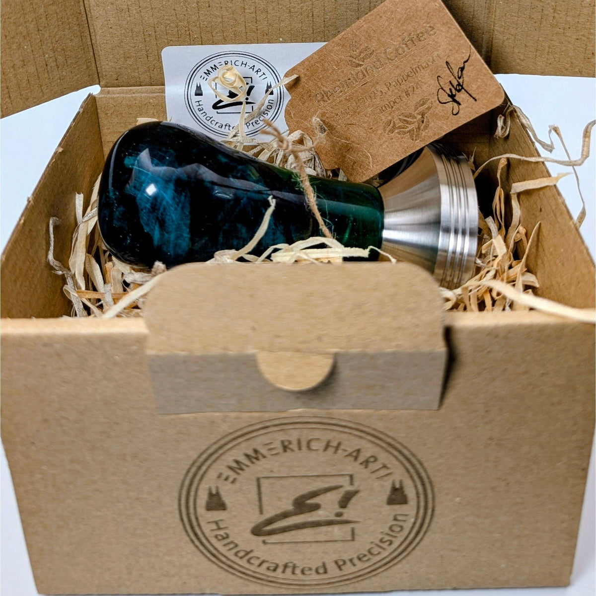 Epoxy Elegance Tamper #24 – Gestockte Buche & Tiefgrün Tamper EMMERICH Art - rhiinland.com