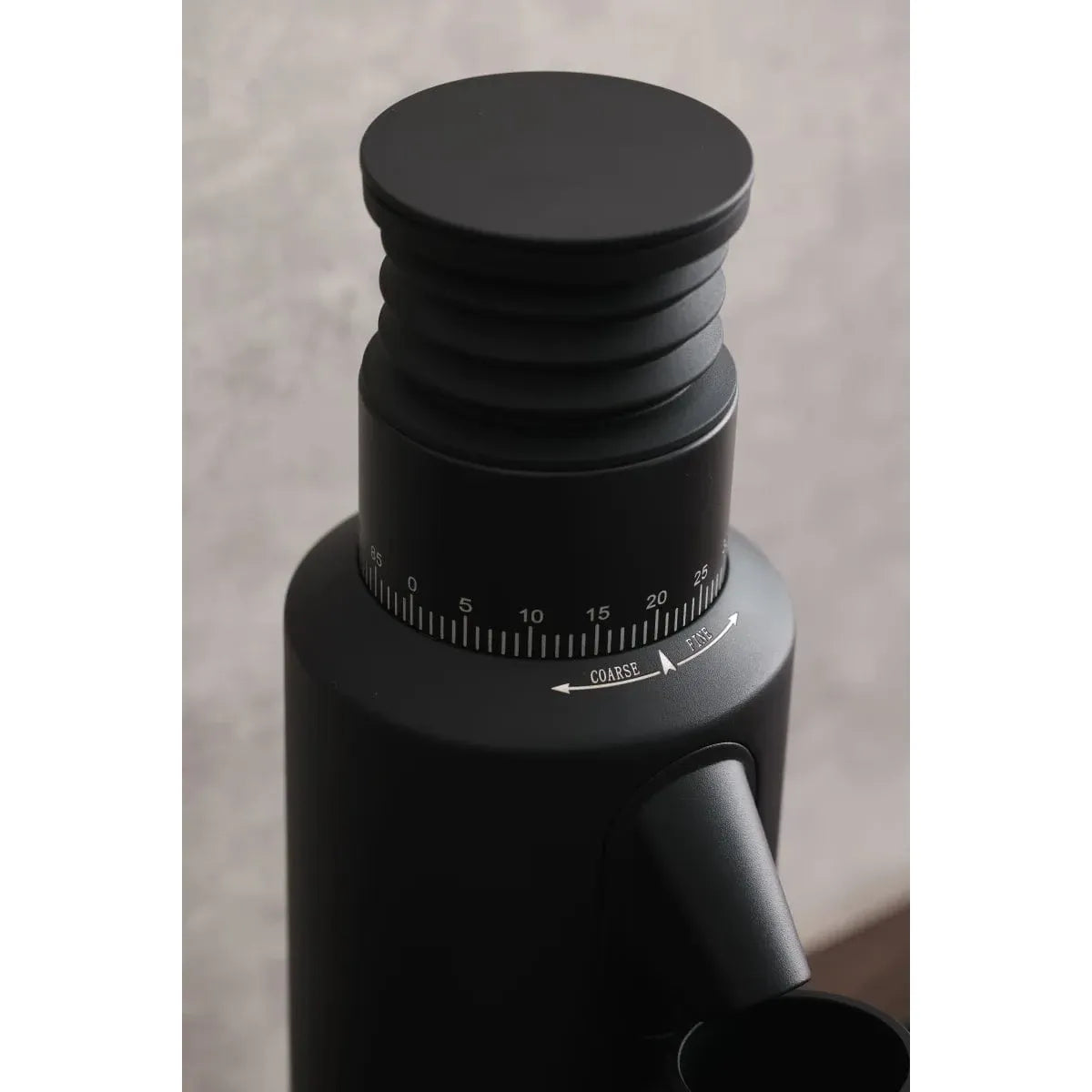 EMIL T64S GEN 2 Single Doser schwarz RPM und SSP HU Scheiben Espressomühle Kaffeemühlen EMIL - rhiinland.com