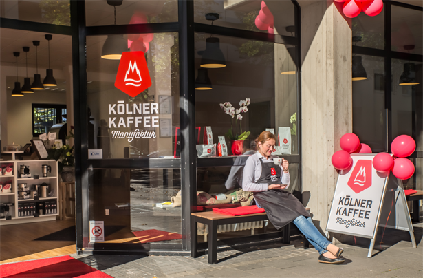 Außenansicht der Kölner Kaffeemanufaktur in Lindenthal