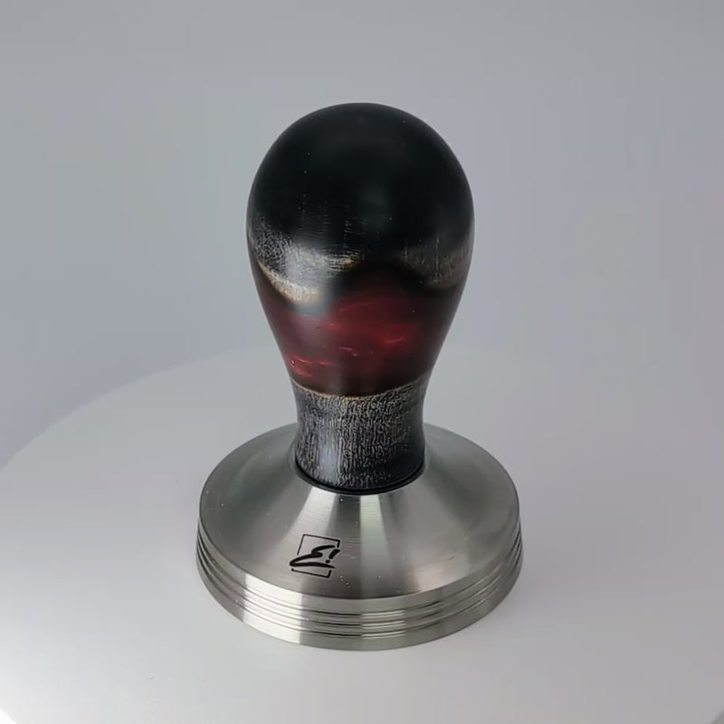 Epoxy Elegance Tamper #2 – Riegelahorn & Lava-Rot Tamper EMMERICH Art - rhiinland.com