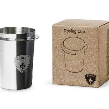 Eureka Dosing Cup mit Eureka-Gravur Chrom oder Schwarz Dosierbecher Eureka - rhiinland.com